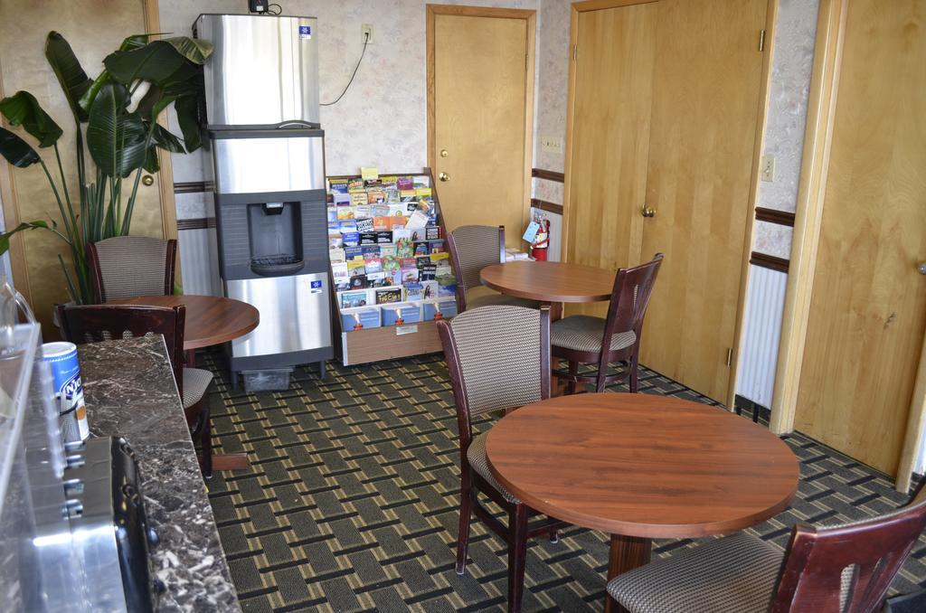 Budget Inn Williamsville Esterno foto