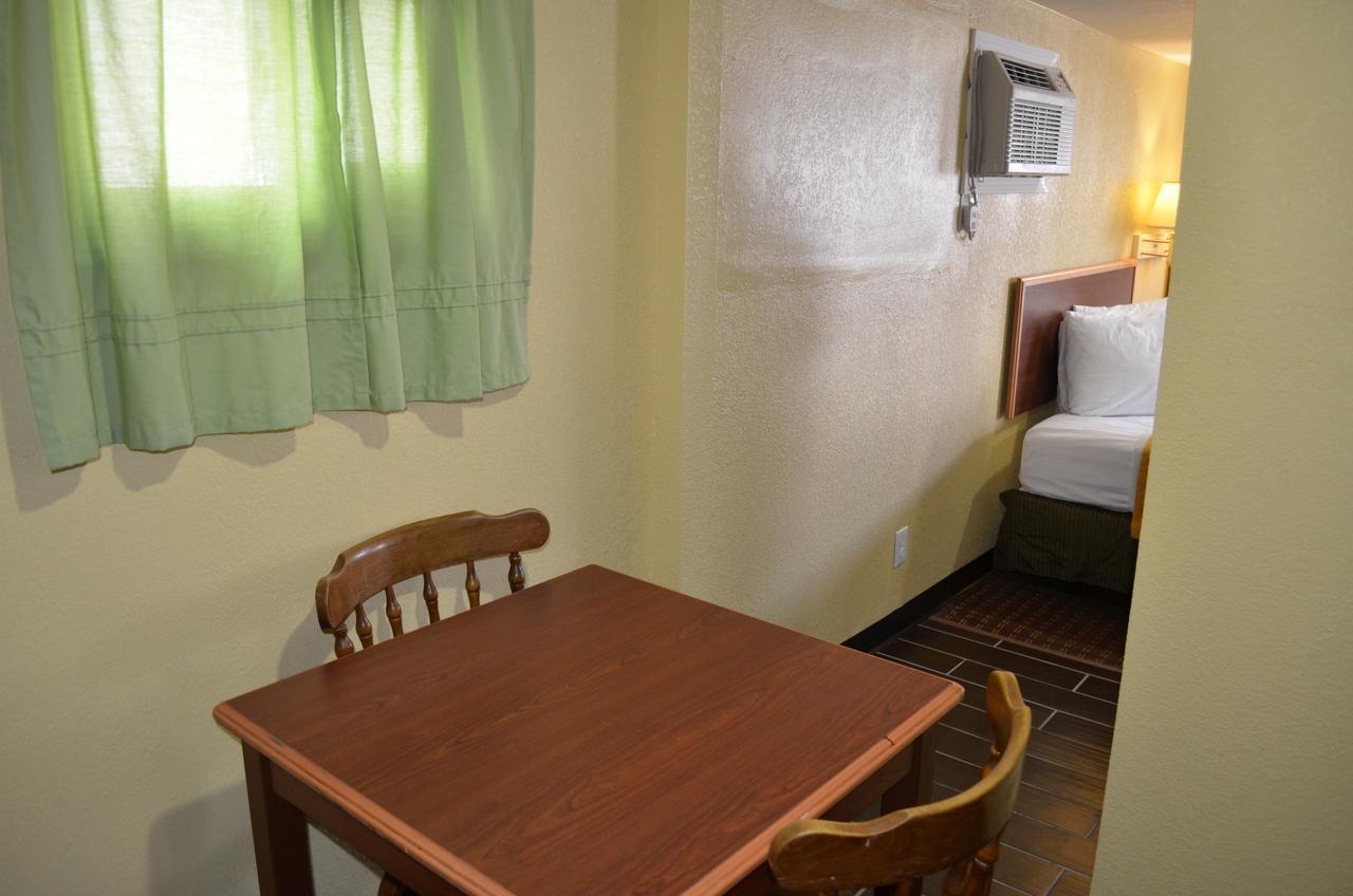 Budget Inn Williamsville Esterno foto