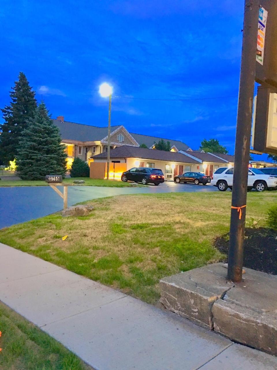 Budget Inn Williamsville Esterno foto