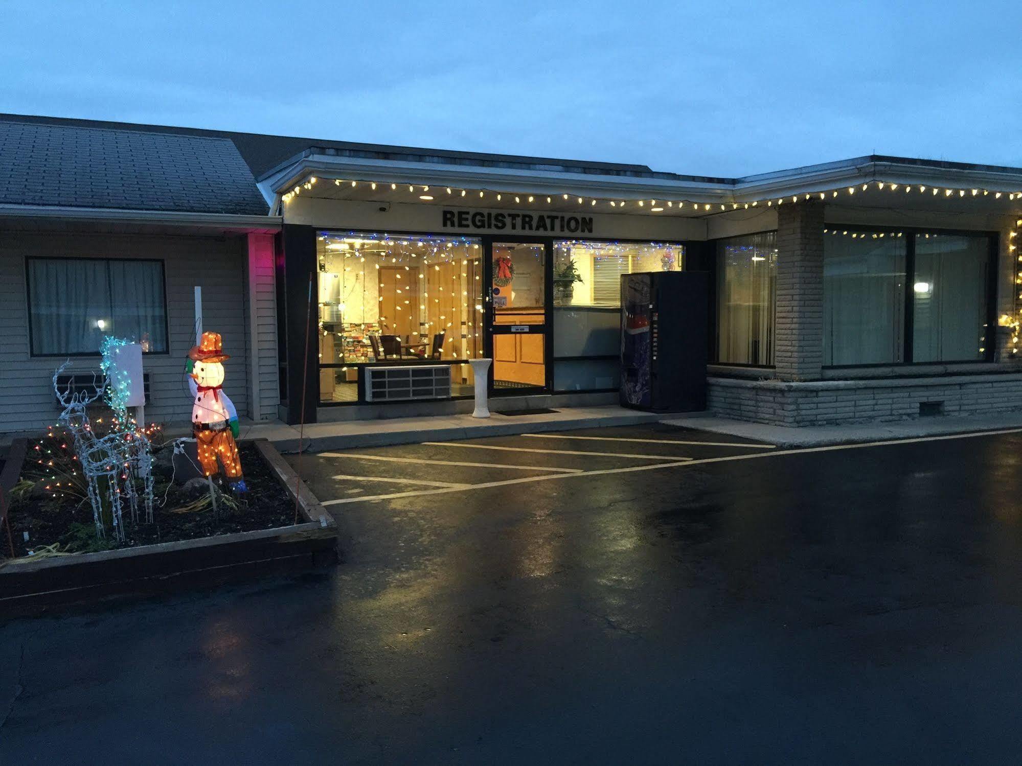 Budget Inn Williamsville Esterno foto