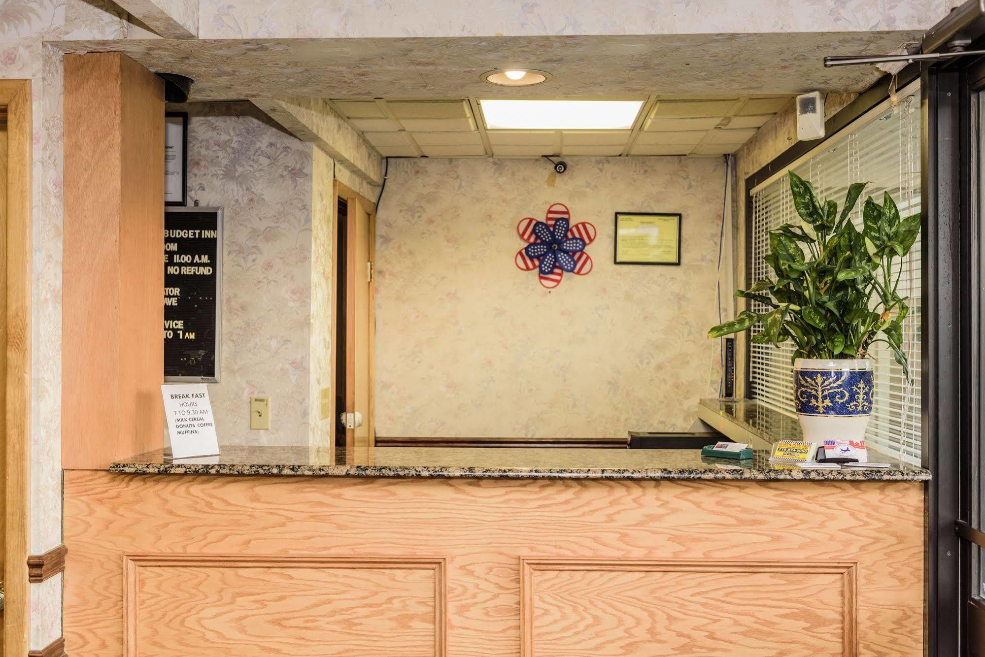 Budget Inn Williamsville Esterno foto