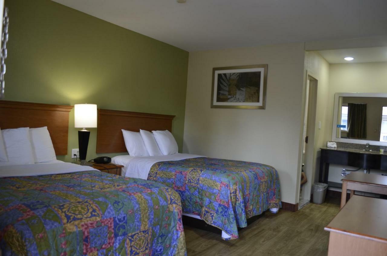 Budget Inn Williamsville Esterno foto