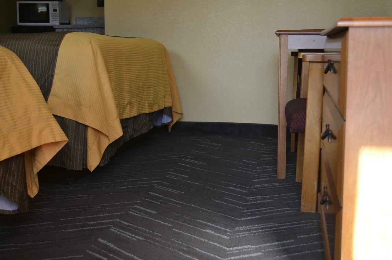 Budget Inn Williamsville Esterno foto